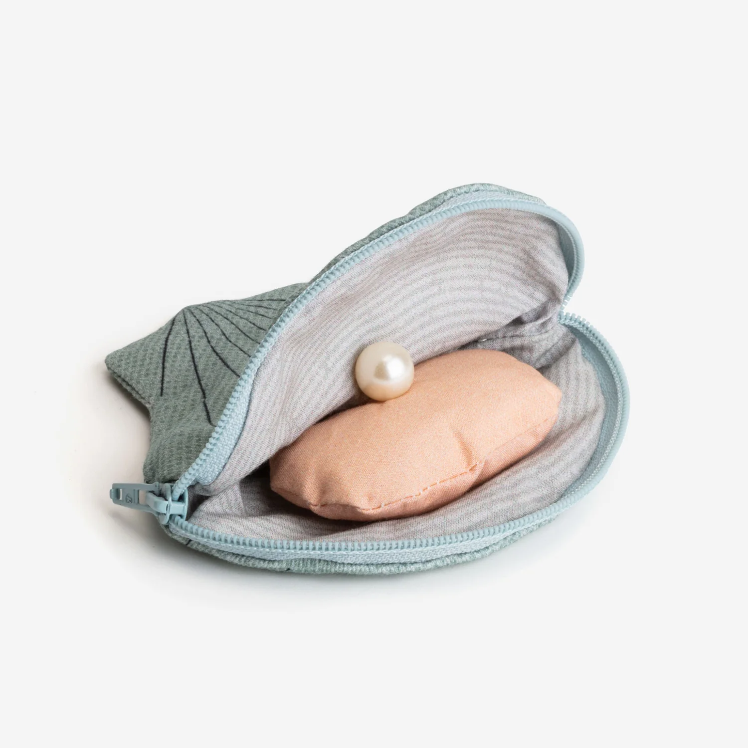 Oyster - Fish Purse - Don Fisher